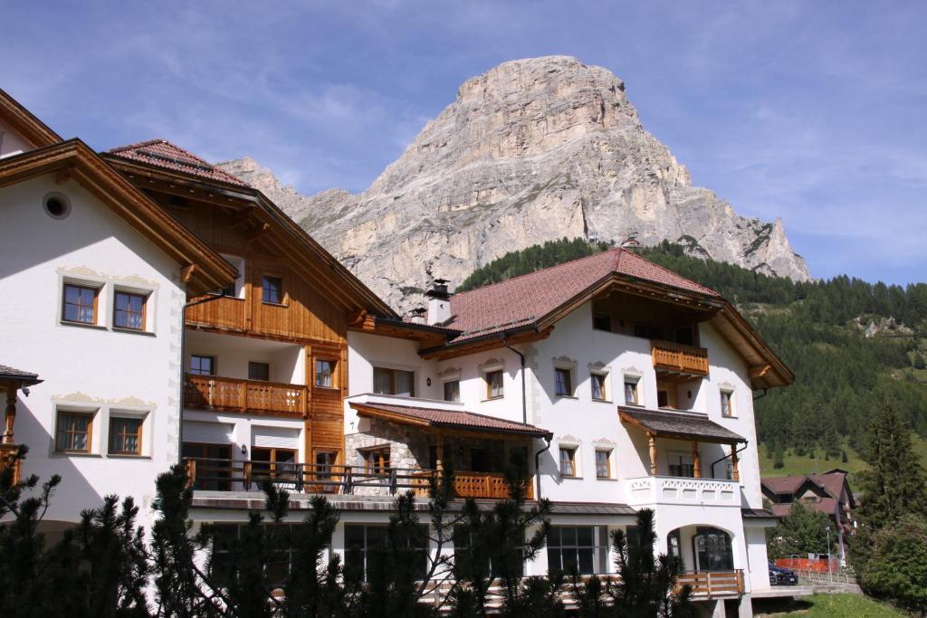 Residence Vila Colfosco Kültér fotó